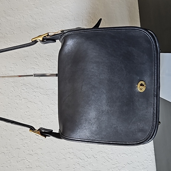 Coach Vintage Stewardess Black Leather Flap Bag, Made in June 2001. #F1P- 9525